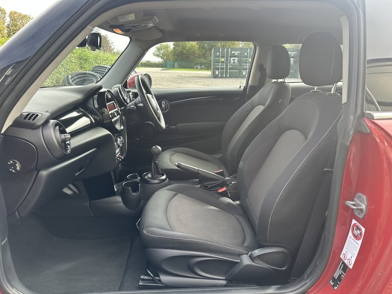MINI HATCH 1.5 Cooper 3-Door Hatch 2014