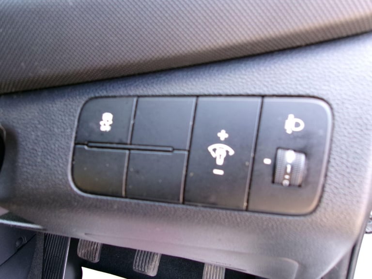 2018 Hyundai i10 1.0 SE Euro 6 5dr HATCHBACK Petrol Manual