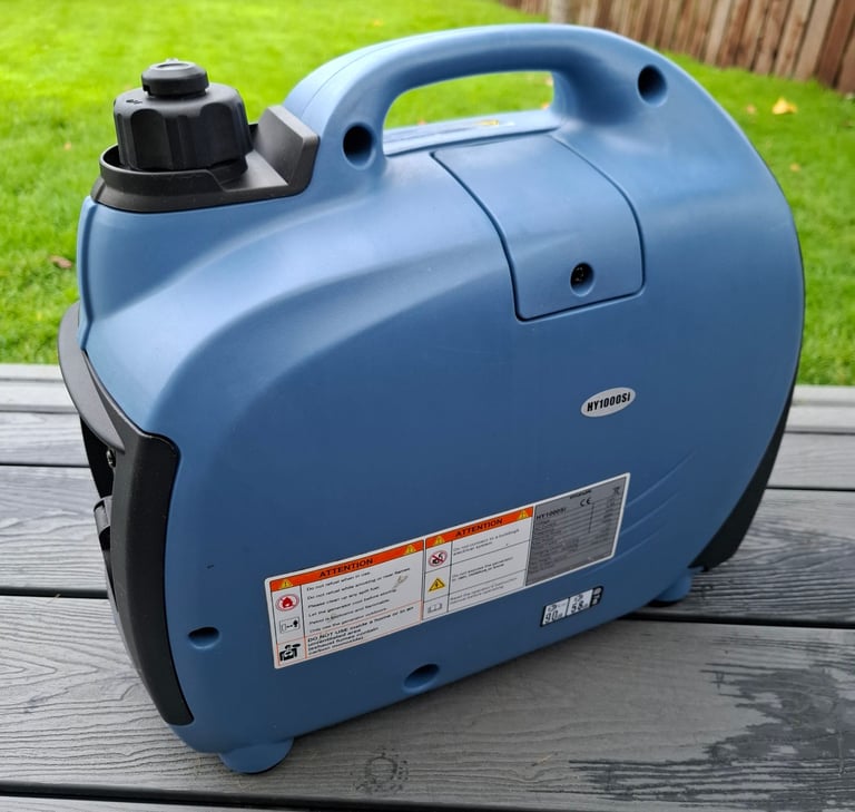 Hyundai 1000W Portable Petrol Inverter 4-stroke suitcase style generator Generator - HY1000Si