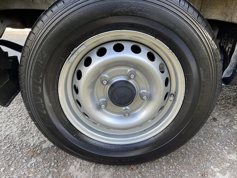 2021 Ford Transit 2.0 350 EcoBlue Leader FWD L3 H2 Euro 6 (s/s) 5dr PANEL VAN Diesel Manual