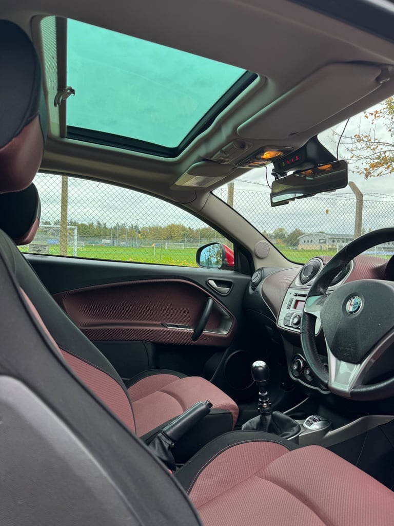 Alfa Romeo, MITO, Hatchback, 2009, Manual, 1368 (cc), 3 doors