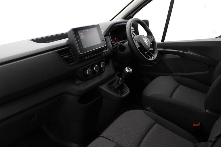 2024 Renault Trafic 2.0Dci Advance LL30 Blue Van Diesel Manual