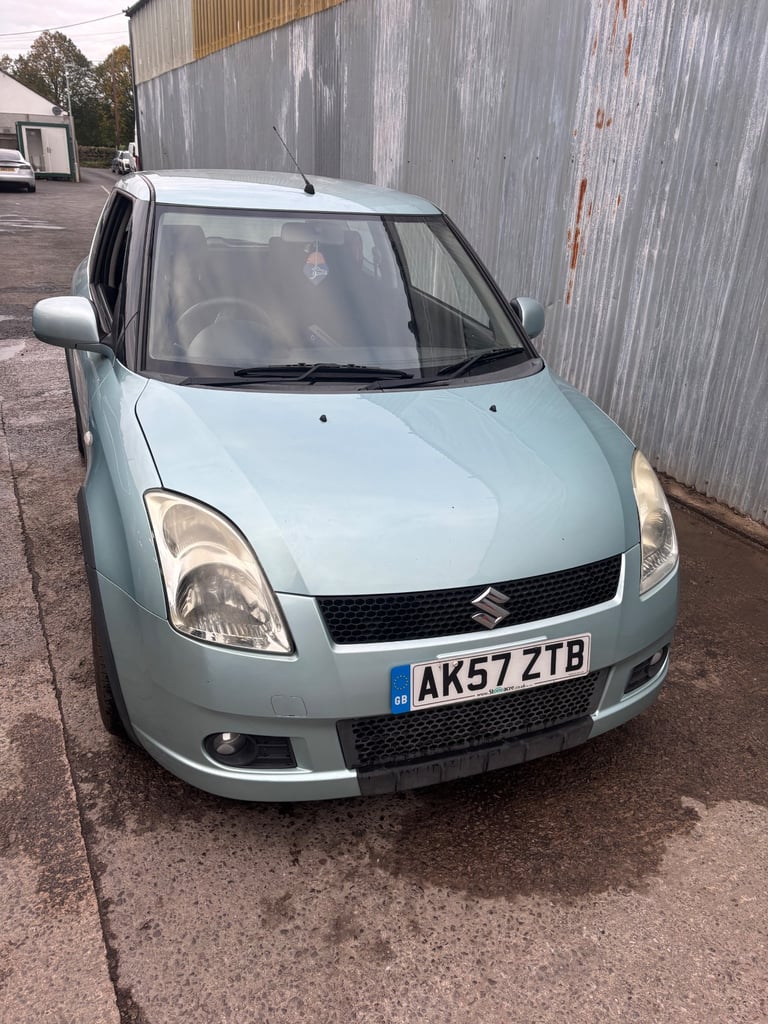 Suzuki, SWIFT, Hatchback, 2007, Manual, 1328 (cc), 3 doors