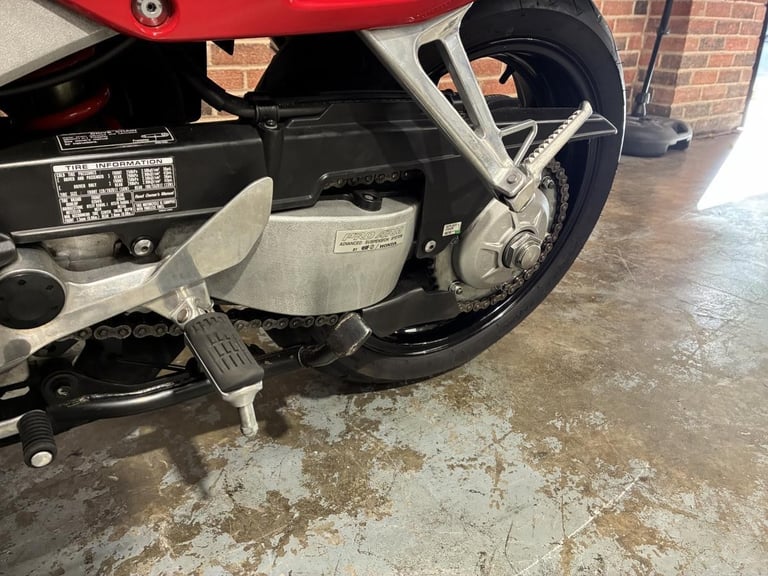Honda VFR 800 - For sale in Chesterfield