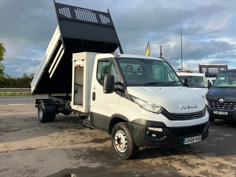 IVECO DAILY TIPPER WITH TOOLBOX AND AIRCON. 11,950 NO VAT