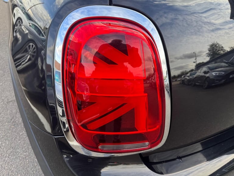2019 MINI Hatch 1.5 Cooper Classic Hatchback 3dr Petrol Manual Euro 6 (s/s) (136 ps) HATCHBACK Pe...