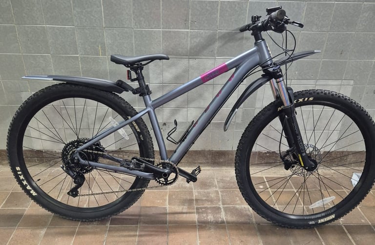 Voodoo Soukri womens mountain bike