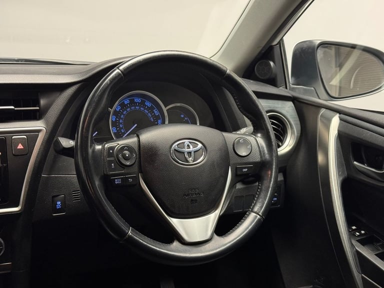 2014 Toyota Auris 1.4 D-4D Icon 5dr HATCHBACK DIESEL Manual