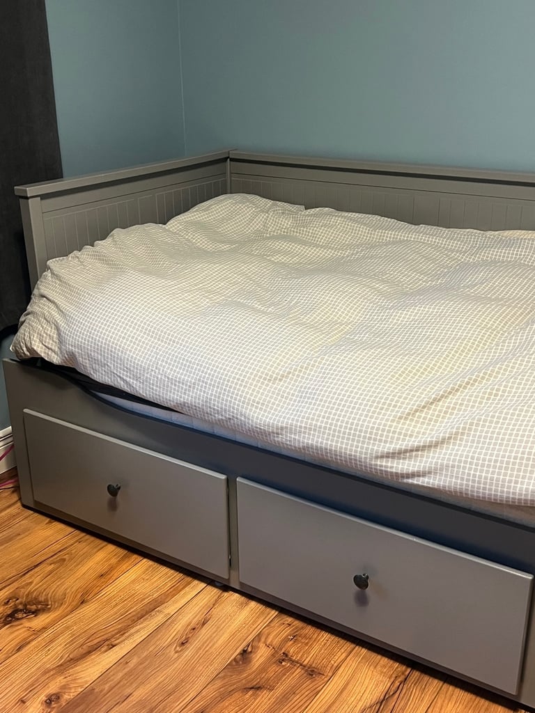 Ikea single bed day bed with drawers