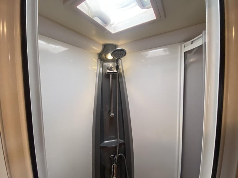 2014 BAILEY UNICORN CORDOBA LUXURY TOURING CARAVAN