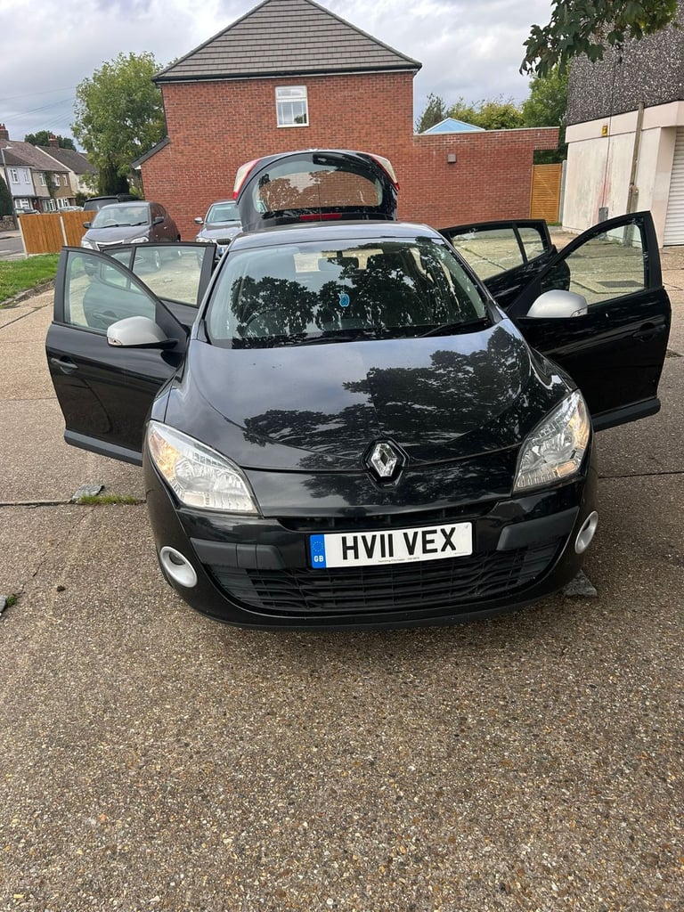 Renault, MEGANE, Hatchback, 2011, Manual, 1598 (cc),5 doors - Image 3