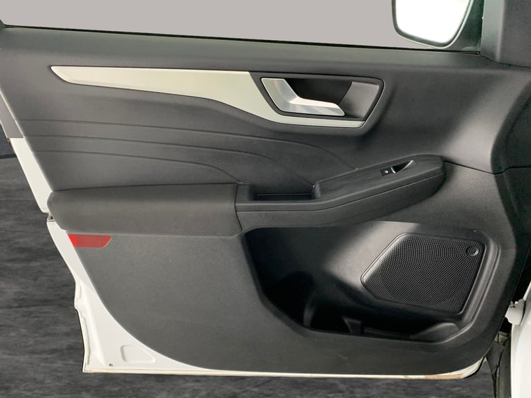 2021 Ford Kuga 1.5 EcoBlue Zetec SUV 5dr Diesel Manual Euro 6 (s/s) (120 ps) - FORD SYNC3  Suv Di...