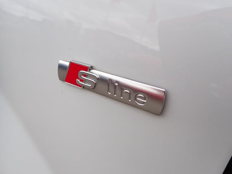 2013 Audi TT 2.0 TDI Black Edition Roadster 2dr Diesel S Tronic quattro Euro 5