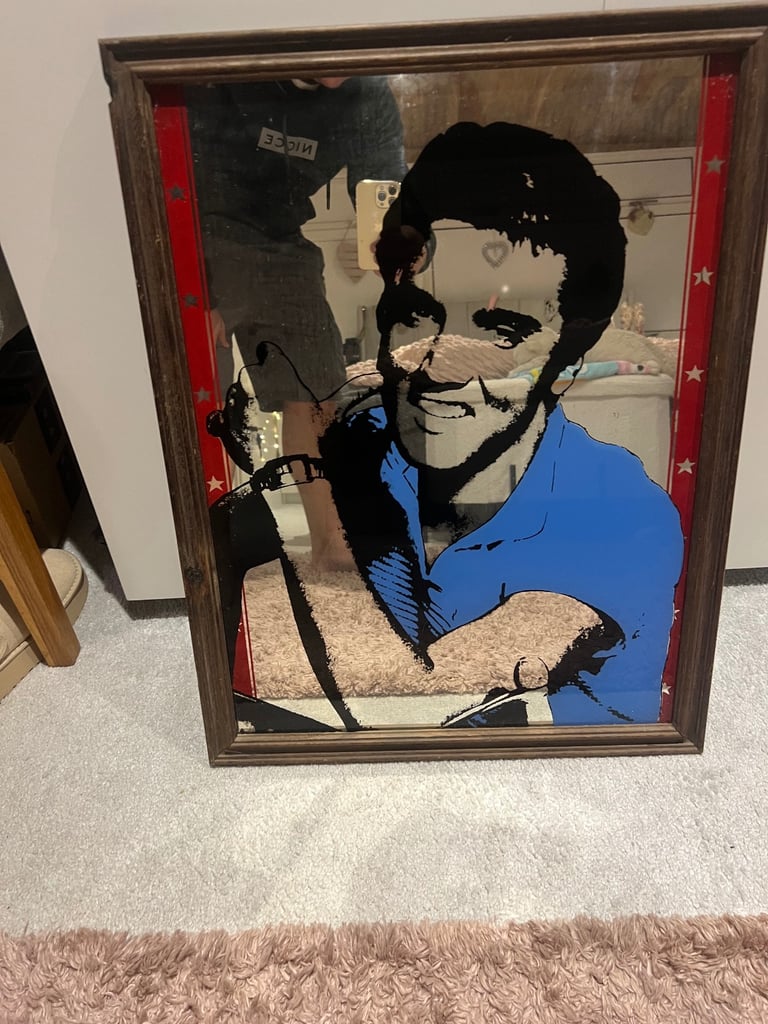 image for Elvis mirror from Las Vegas 