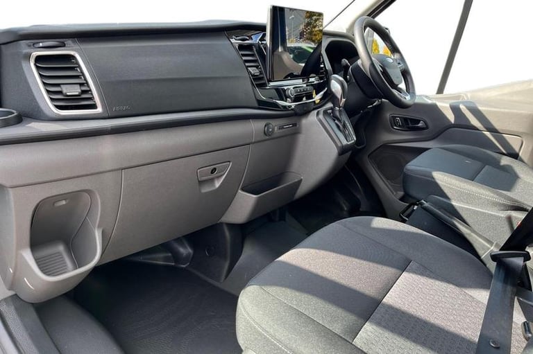 2025 Ford Transit 460 L4 MINIBUS  RWD 2.0 EcoBlue 165ps H3 17 Seate Automatic Minibus Diesel Auto...