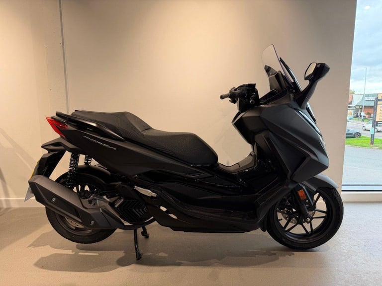 image for 2025 HONDA FORZA 125, '75 Plate with PDI miles only