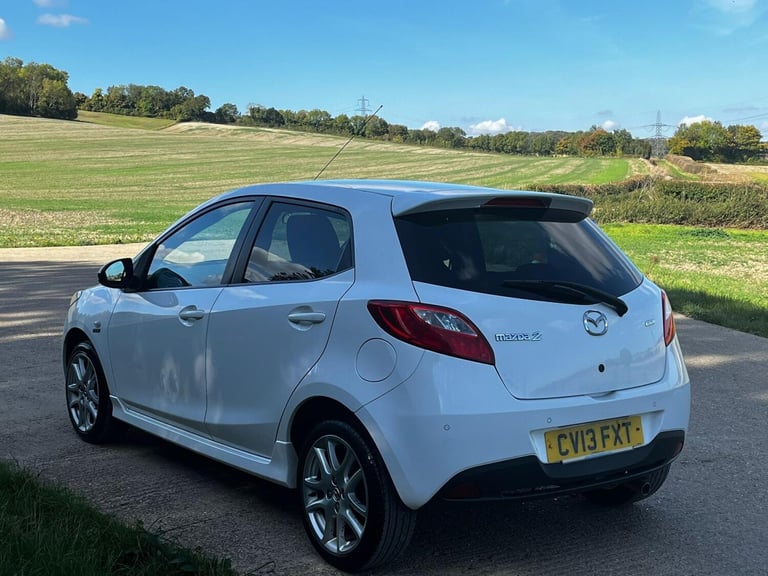 2013 Mazda Mazda2 1.3 Venture Edition 5dr HATCHBACK PETROL Manual