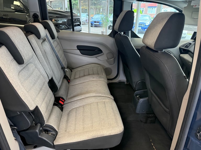 2019 Ford Grand Tourneo Connect 1.5 EcoBlue 120 Titanium 5dr MPV Diesel Manual