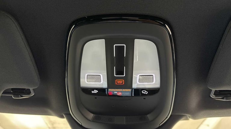 2025 Volvo XC90 Ultra, T8 AWD Plug-in hybrid, Electric/Petrol, Dark, 7 Seats ESTATE Petrol/Electr...