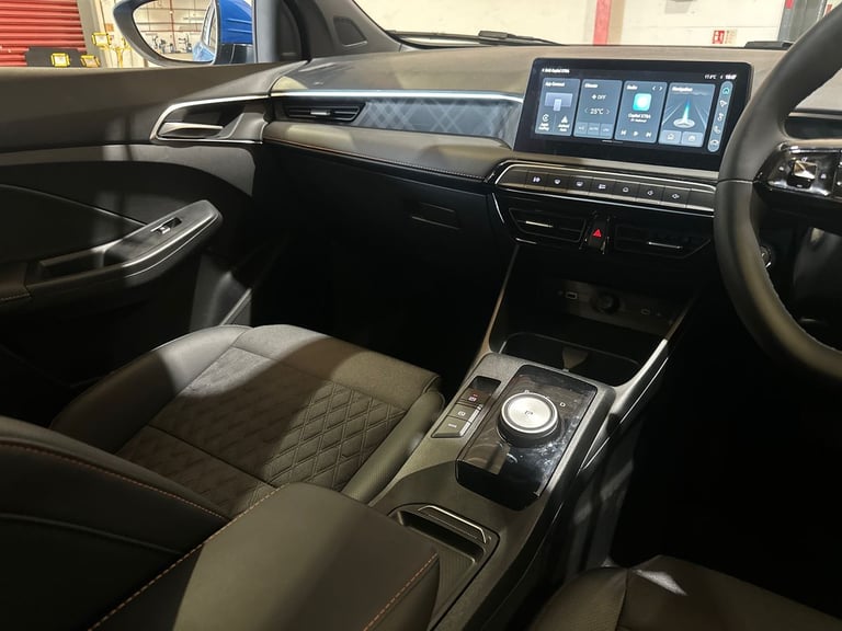 2025 MG MG3 1.5 Hybrid Trophy 5dr Auto HATCHBACK PETROL/ELECTRIC Automatic