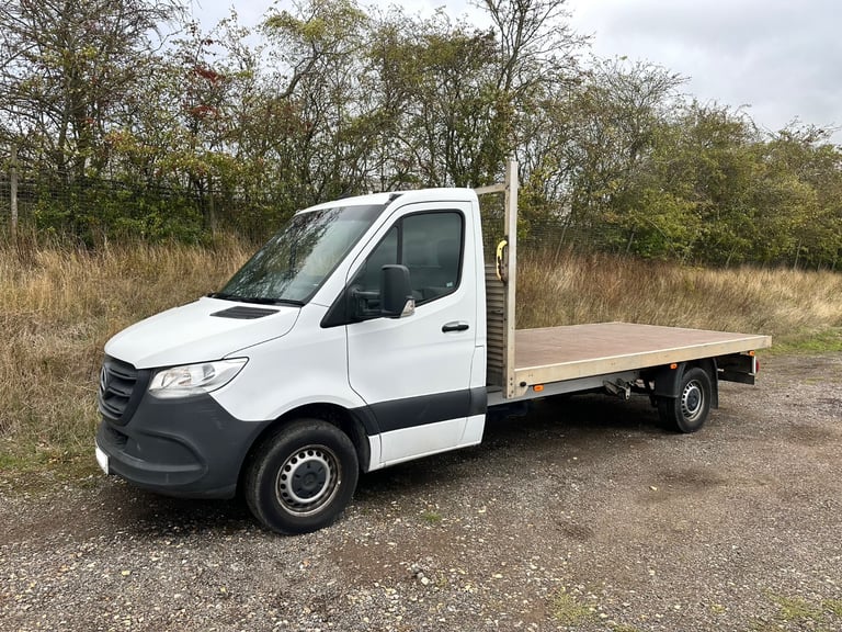 image for MERCEDES SPRINTER 314 CDI DIESEL 2021 21-REG 14FT DROPSIDE TRUCK EXCELLENT CONDITION