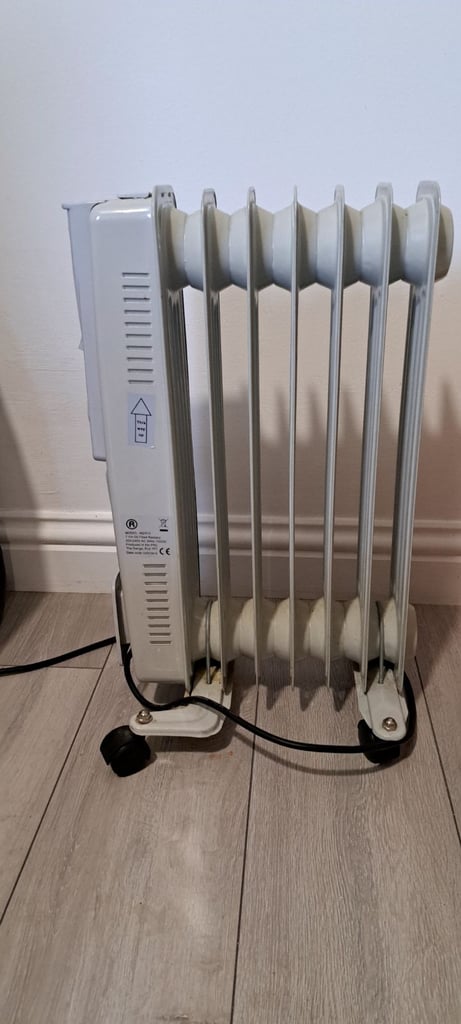 image for 7 fin oil filled radiator