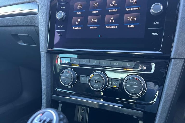 2018 Volkswagen Golf 2.0 TDI 184 GTD 5dr- Heated Front Seats Manual Hatchback Diesel Manual