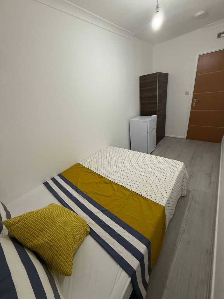 image for 🏡 Double Room in Pimlico 🏡🗝