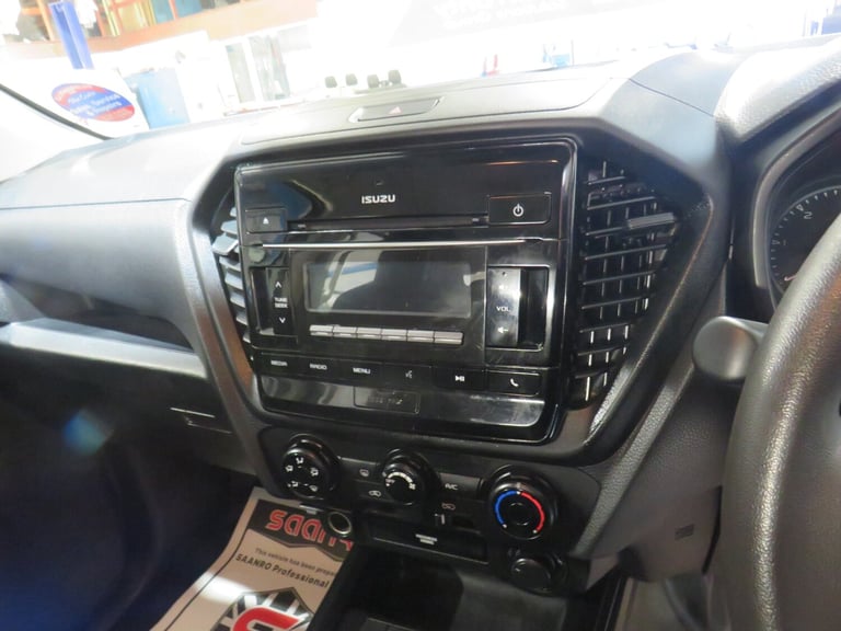 2023 Isuzu D-Max 1.9 Utility Double Cab 4x4 PICK UP Diesel Manual