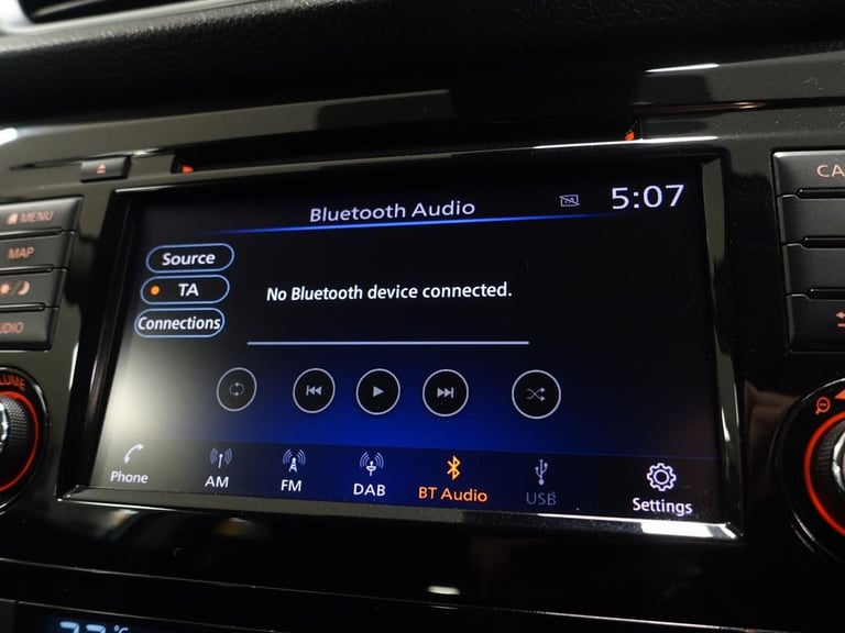 2019 Nissan Qashqai 1.3 DIG-T N-Motion SUV 5dr Petrol Manual Euro 6 (s/s) (140 ps) HATCHBACK Petr...