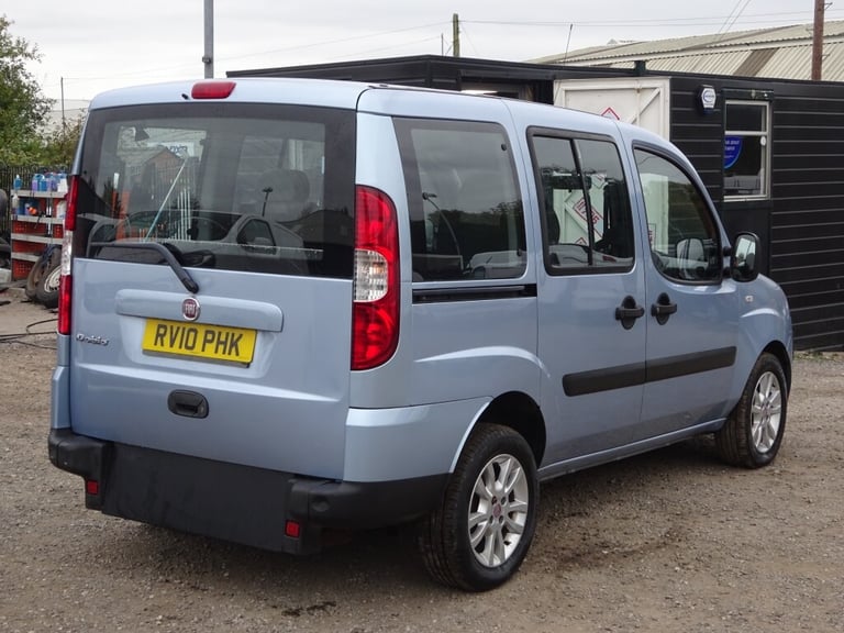 2010 (10) FIAT DOBLO DYNAMIC 1.4 8V PETROL *ONLY 24,000 MILES* (4 SEATS + W/CH)