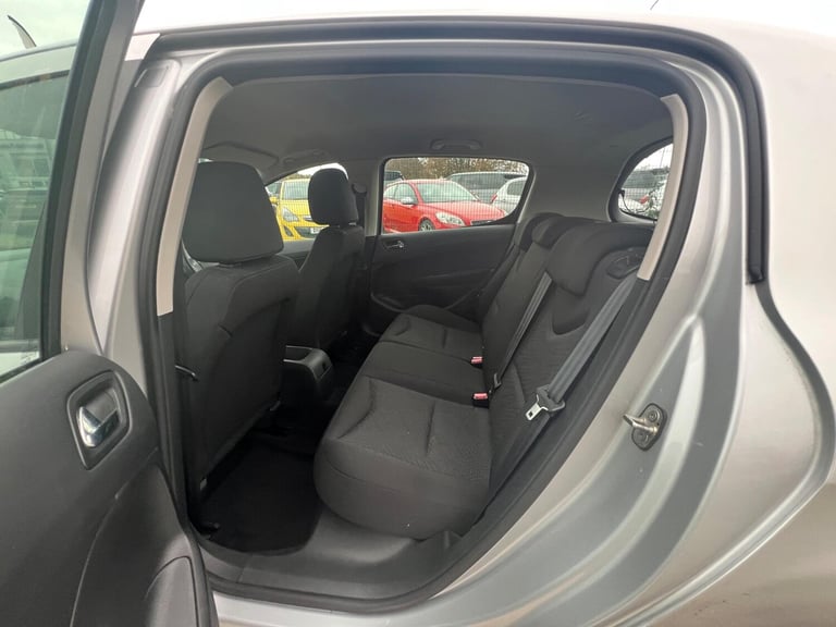 2011 Peugeot 308 1.6 HDi 90 S 5dr HATCHBACK DIESEL Manual