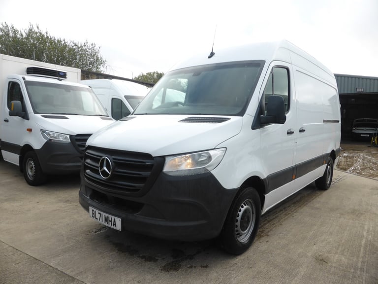 2022 Mercedes-Benz Sprinter 3.5t H2 Progressive Van L2 H2  PANEL VAN Diesel Manual