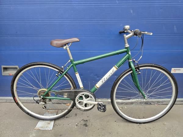 image for Gents city hybrid bike REAL CLIFTON Wheels 700C Frame 18" VGC!