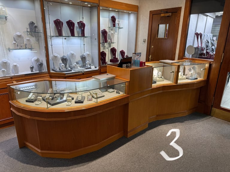 Jewellery Display Cabinets 