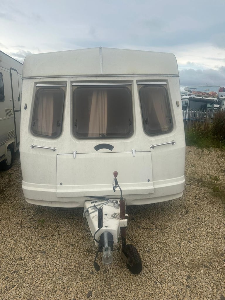 1994 vanroyce 2 berth caravan 