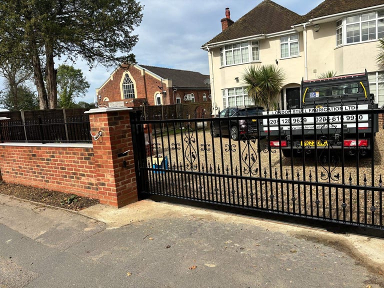 Driveway sliding steel gates