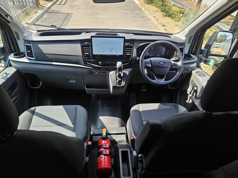 FORD TRANSIT 410 2.0 EcoBlue 165ps L3 H2 14 Seater Limited AUTO [Nav] * PLUS VAT