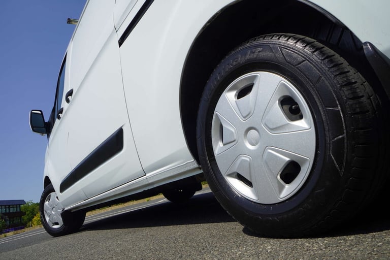 2020 Ford Transit Custom 2.0 Transit Custom 320 Trend EcoBlue + LWB + Twin Slider + High Spec Pan...