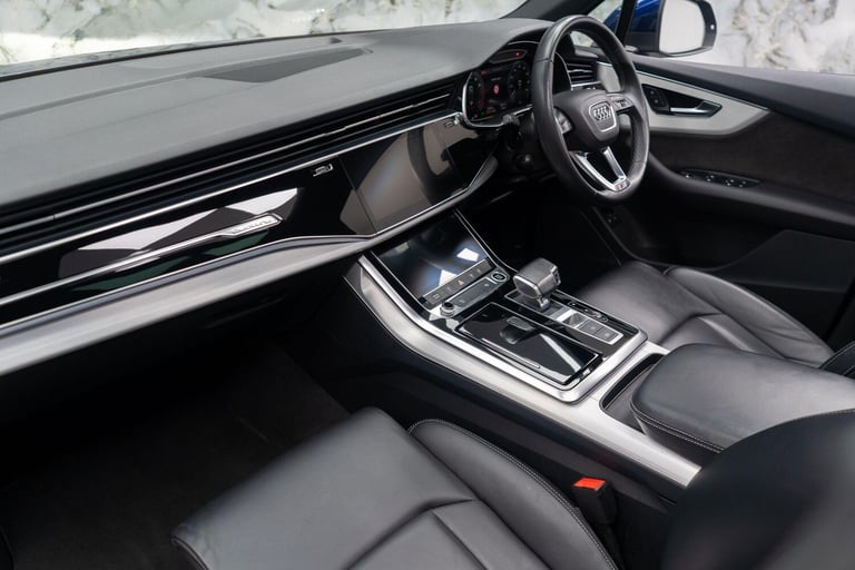  Audi Q7 3.0 TFSIe V6 55 S line Tiptronic quattro Euro 6 (s/s) 5dr 17.9kWh Petrol/Electric Hybrid...