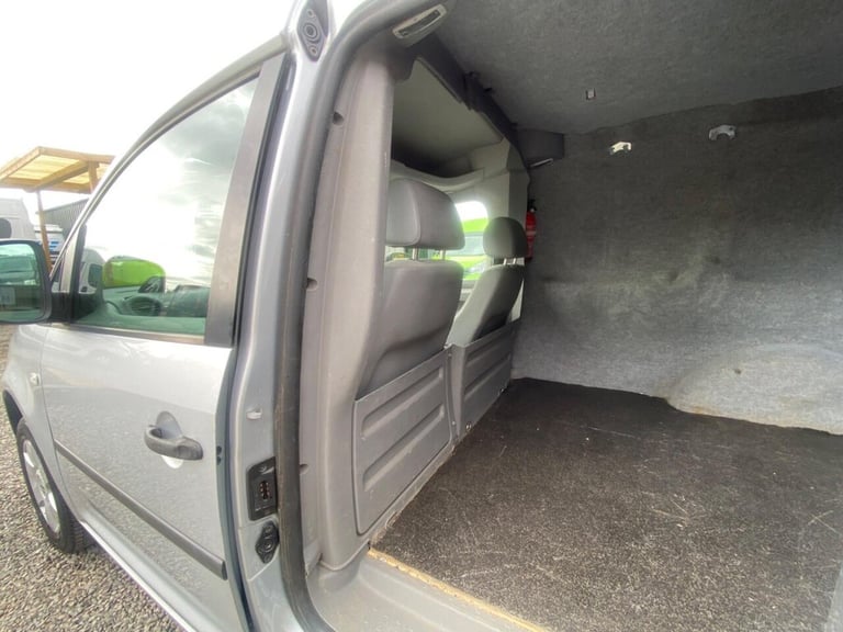 2005 Volkswagen Caddy 1.9 TDI PD C20 L1 H1 4dr PANEL VAN Diesel Manual