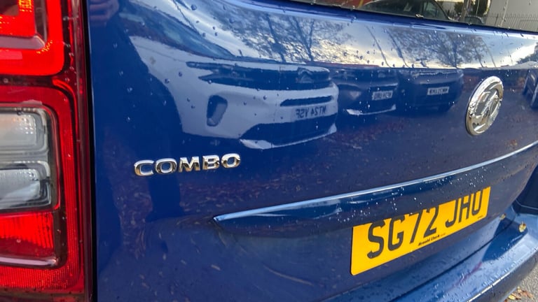 2022 Vauxhall Combo Life 1.5 Turbo D Edition MPV 5dr Diesel Manual 6Spd Euro 6 (s/s) (100 ps) MPV...
