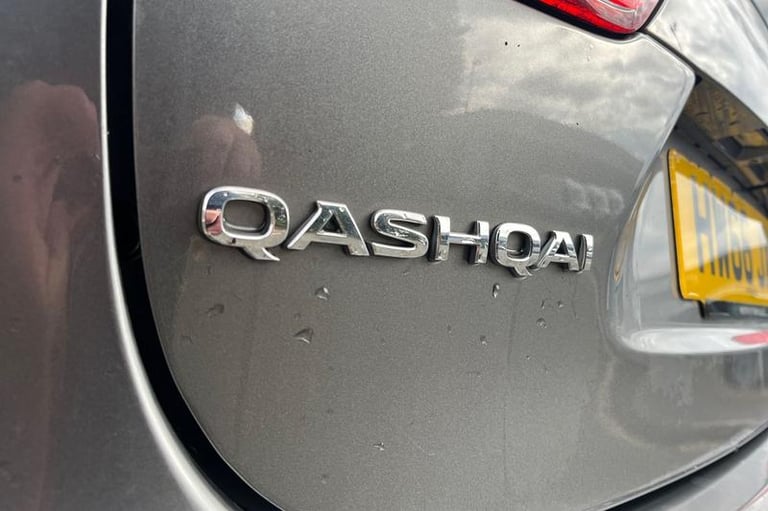2016 Nissan Qashqai 1.2 DiG-T Tekna [Non-Panoramic] 5dr HATCHBACK PETROL Manual