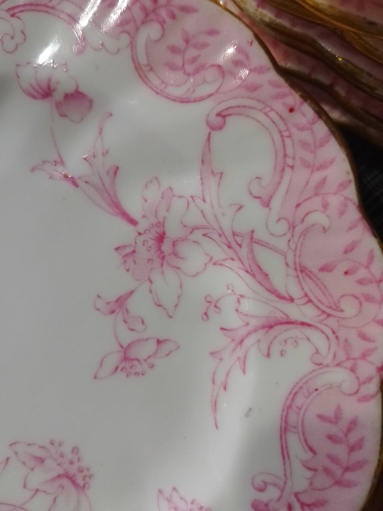 image for Pink/White floral design plates