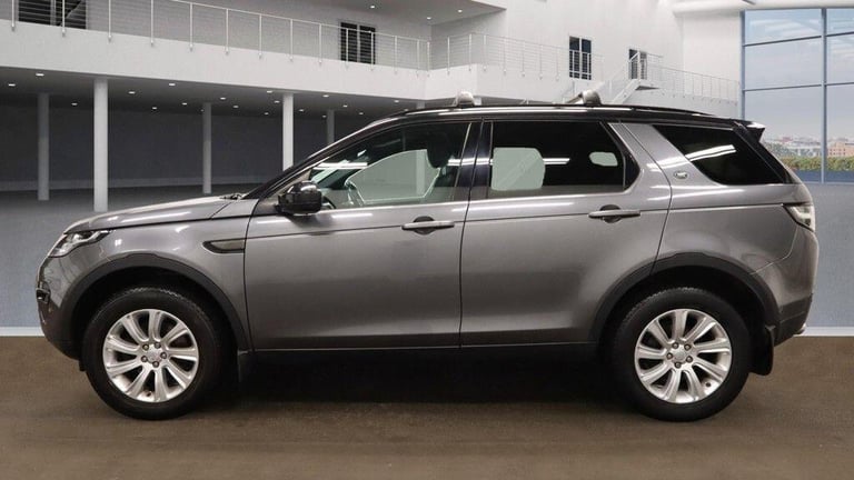 2015 Land Rover Discovery Sport 2.0 TD4 SE Tech Auto 4WD Euro 6 (s/s) 5dr ESTATE Diesel Automatic