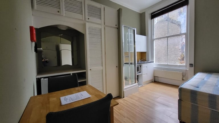 image for Pleasant Studio flat available in Kensington