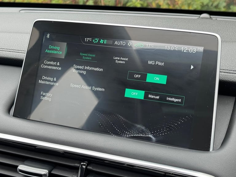 2021 MG MG HS 1.5 T-GDI 16.6kWh Exclusive Auto Euro 6 (s/s) 5dr ESTATE Petrol/Electric Hybrid Aut...