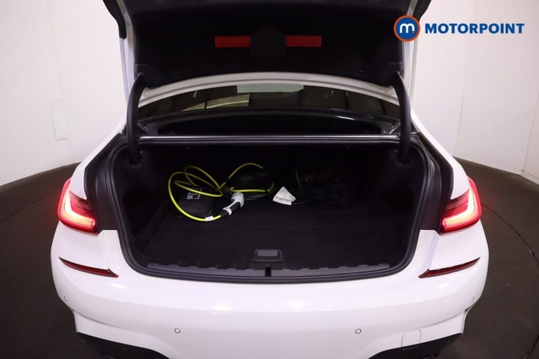 2021 BMW 3 Series 330e M Sport 4dr Step Auto SALOON PETROL/ELECTRIC Automatic