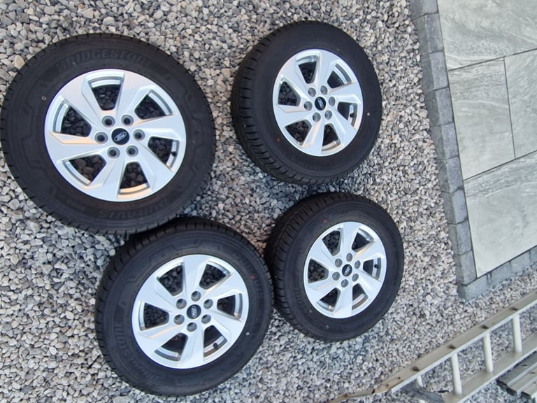 New genuine ford transit 16 inch alloy wheels 