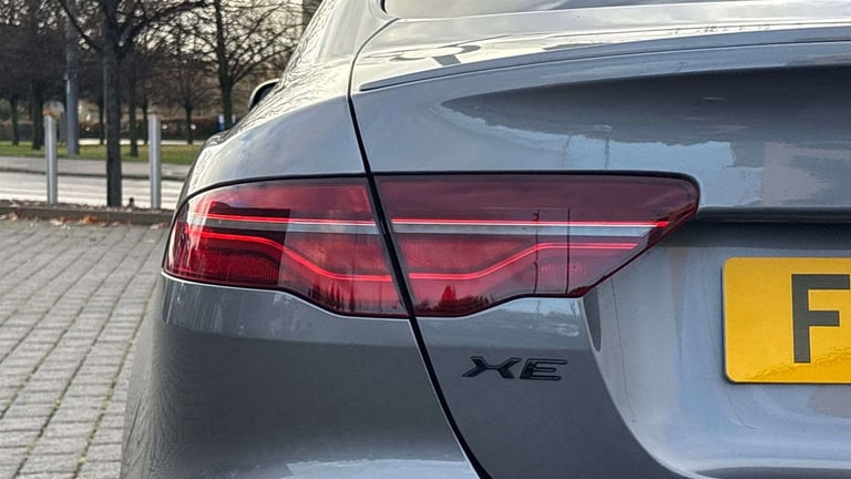 2021 Jaguar XE 2.0 D200 R-Dynamic Black 4dr Auto Saloon Diesel Automatic